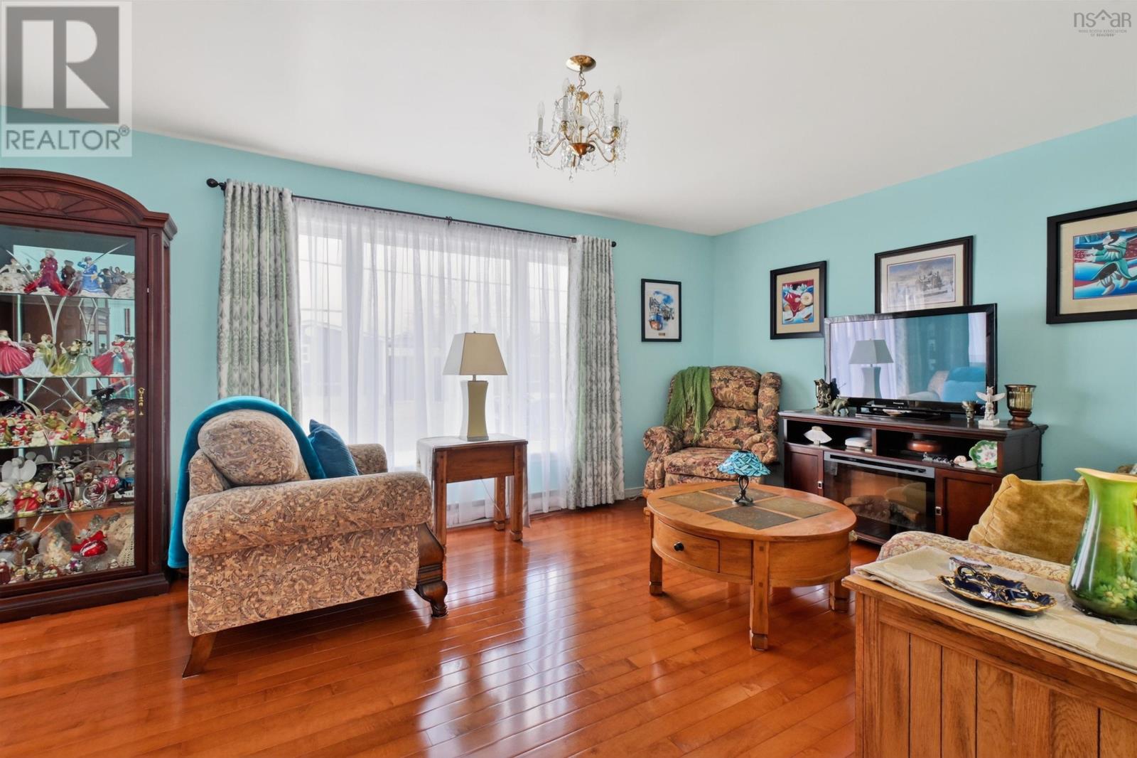 Property 9 of 22 of 62 Monteith Avenue