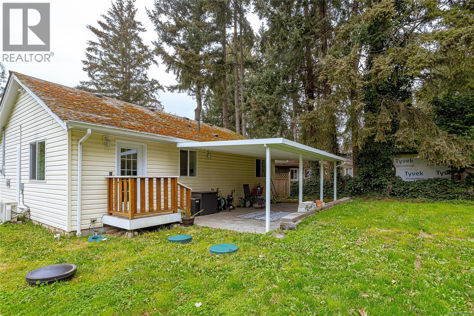 2168 Yellow Point Rd - 25