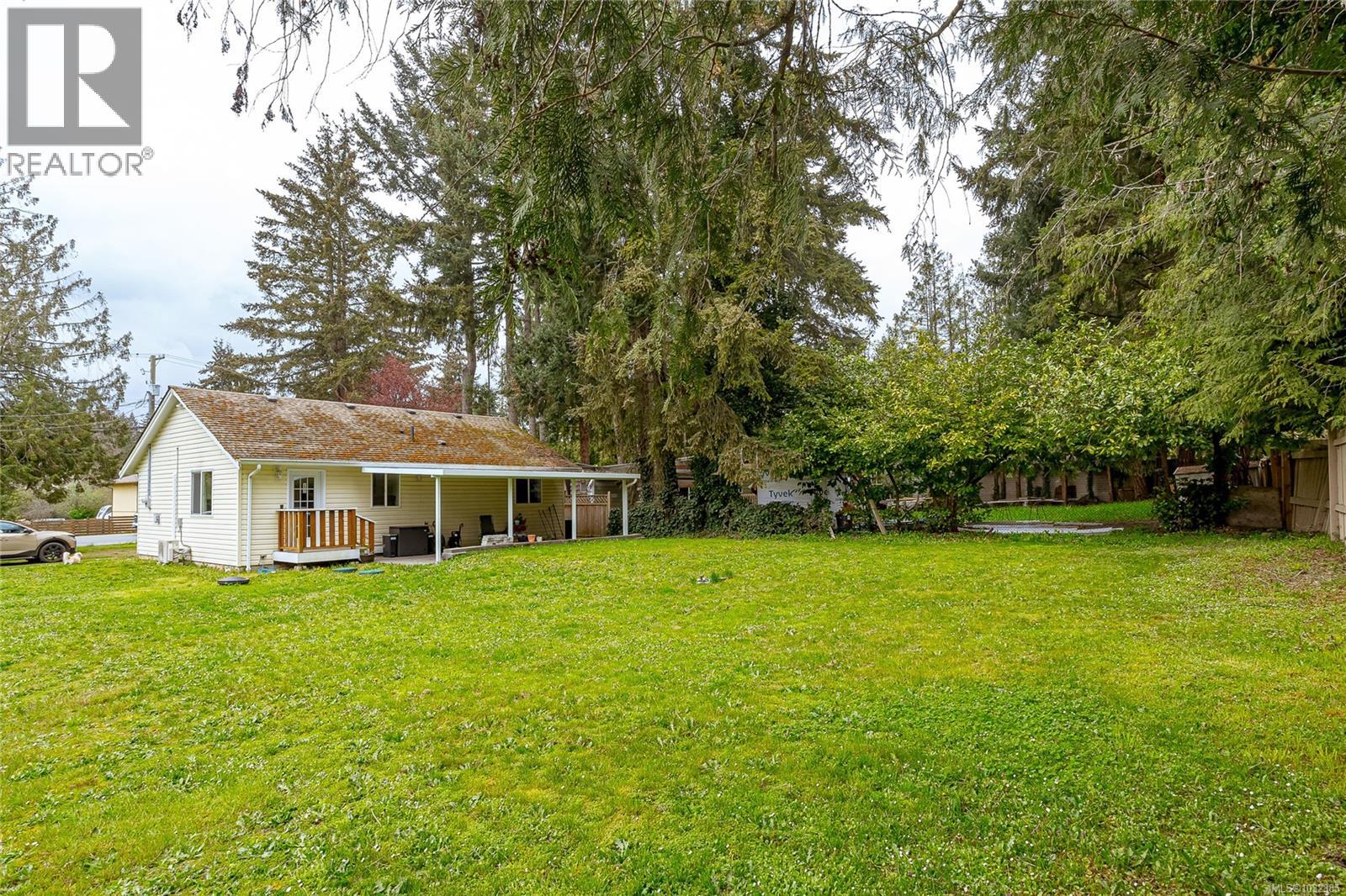 2168 Yellow Point Rd - 26