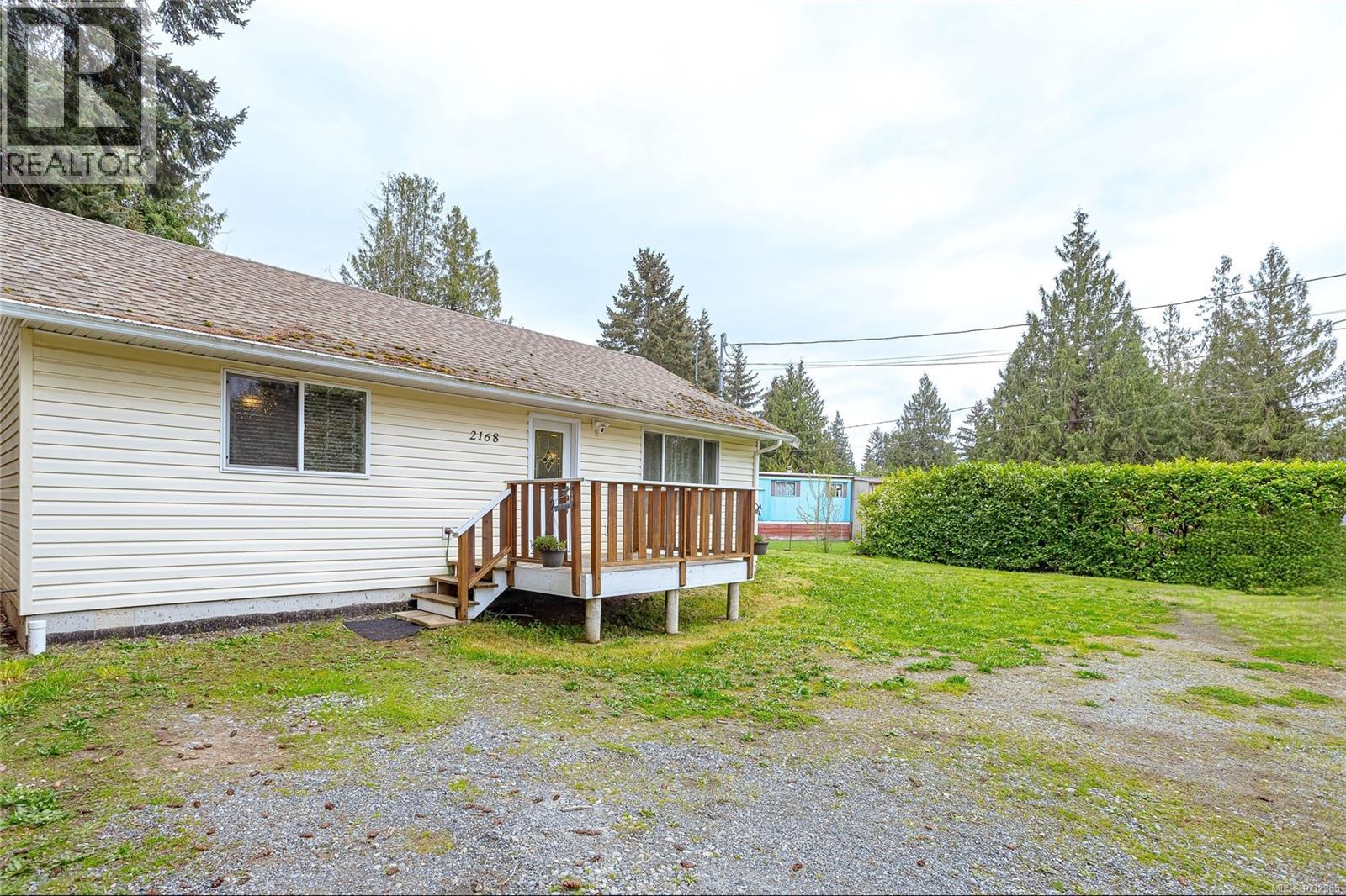 2168 Yellow Point Rd - 5