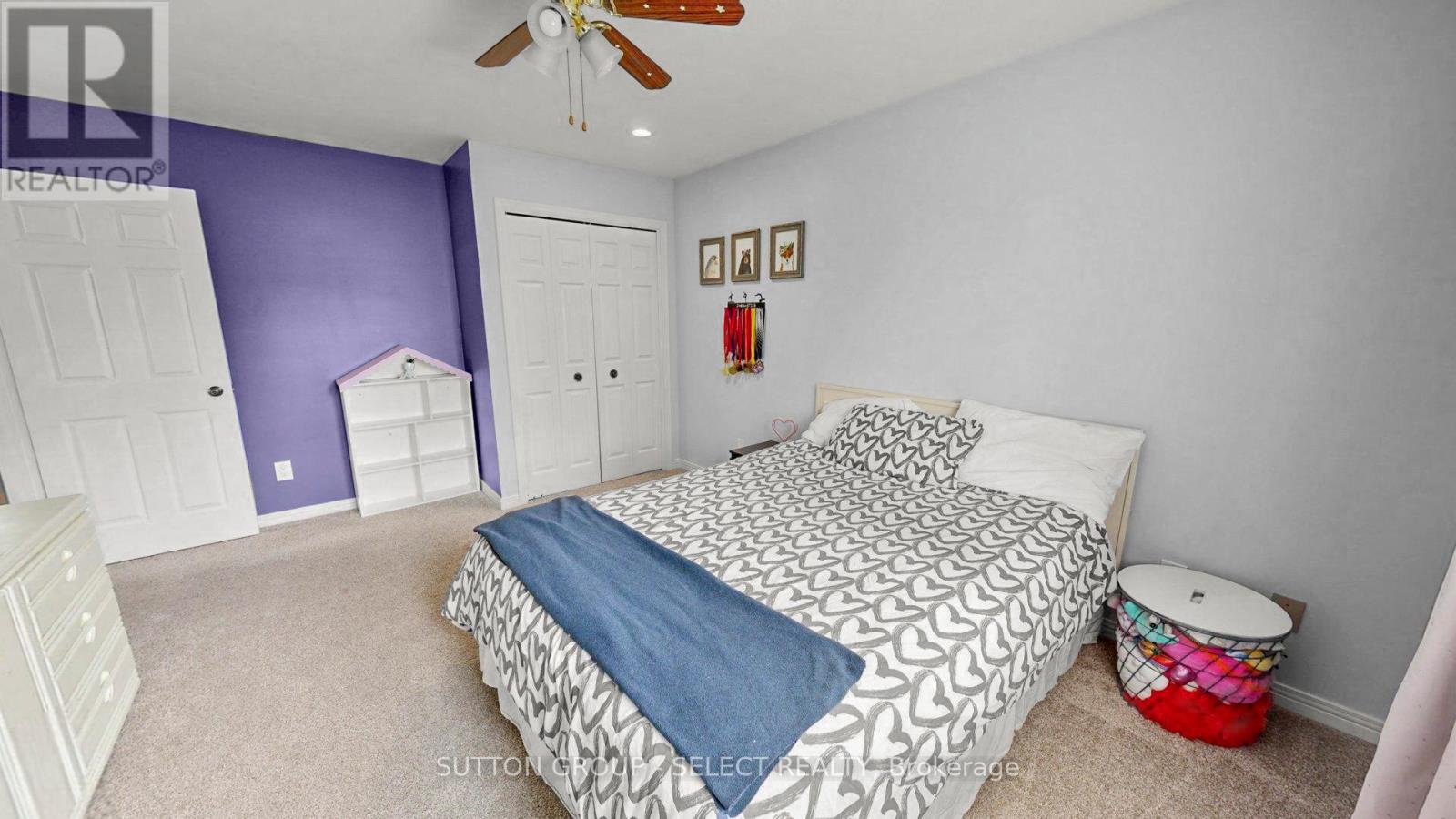 14 WHISPERWOOD CRESCENT Property Photo