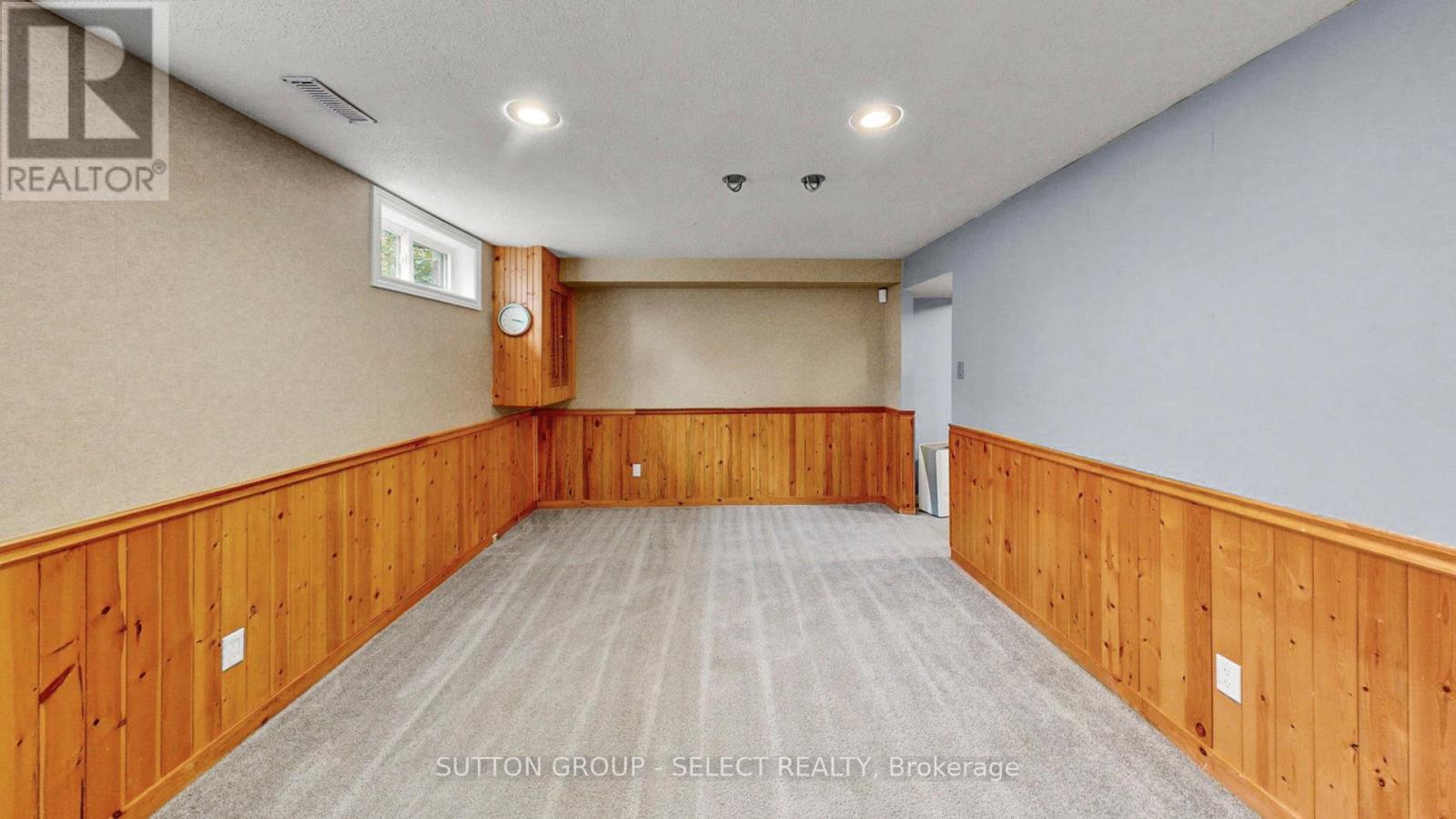 14 WHISPERWOOD CRESCENT Property Photo