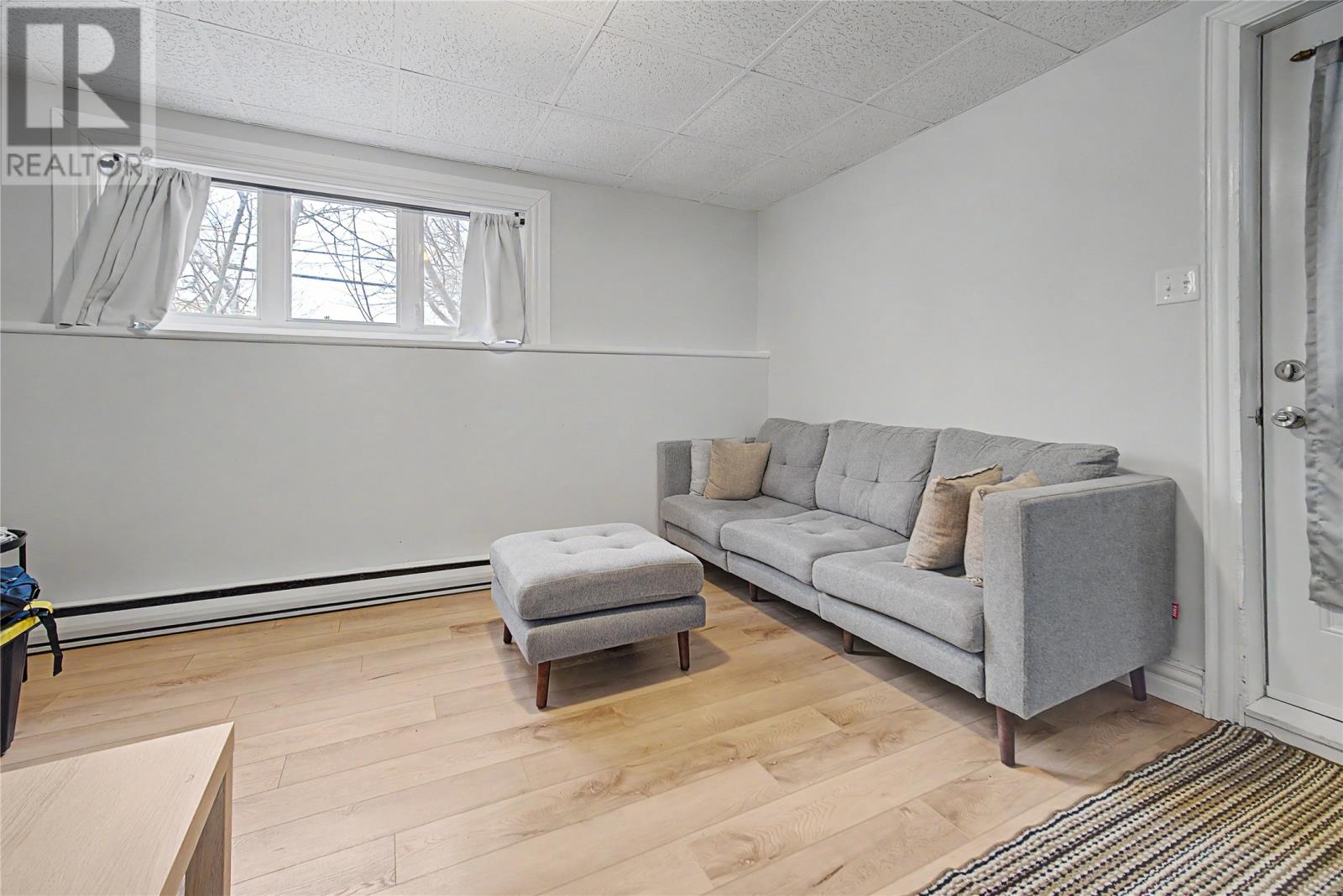 105 Frecker Drive — photo 14
