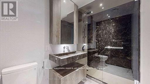 #2510 11 YORKVILLE AVENUE - 22