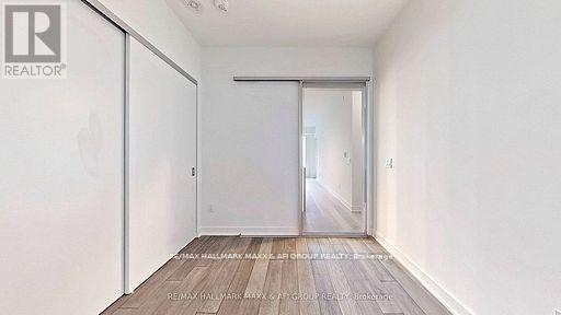 #2510 11 YORKVILLE AVENUE - 27