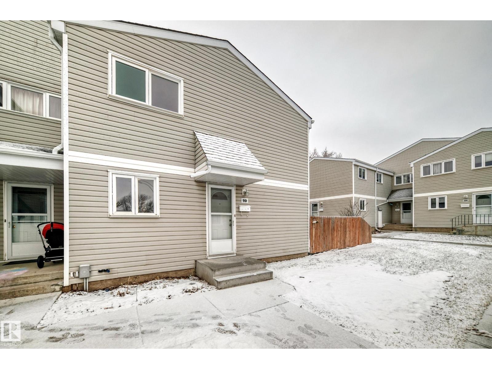 9D CASTLE TC NW - 2