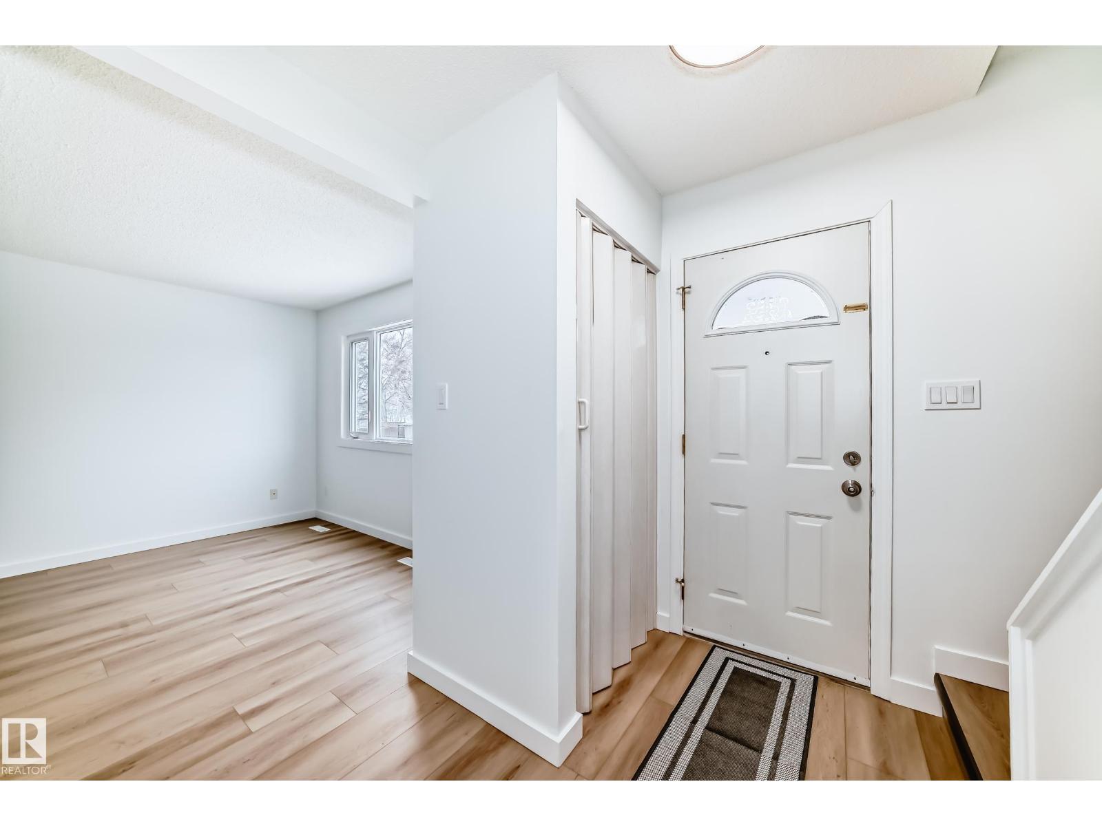 9D CASTLE TC NW - 22