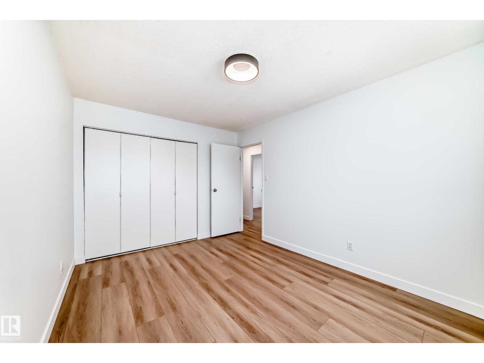 9D CASTLE TC NW - 26