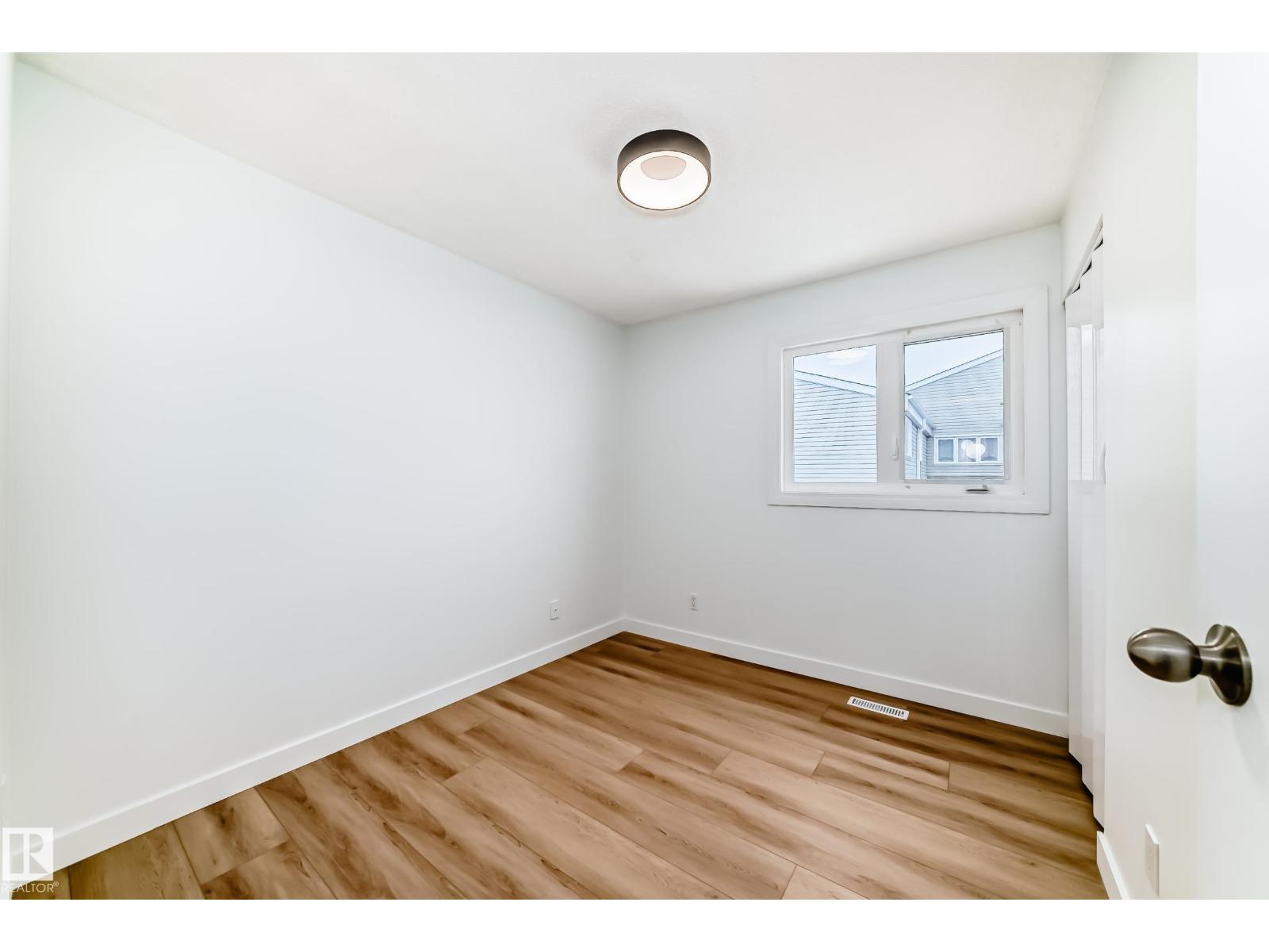 9D CASTLE TC NW - 28