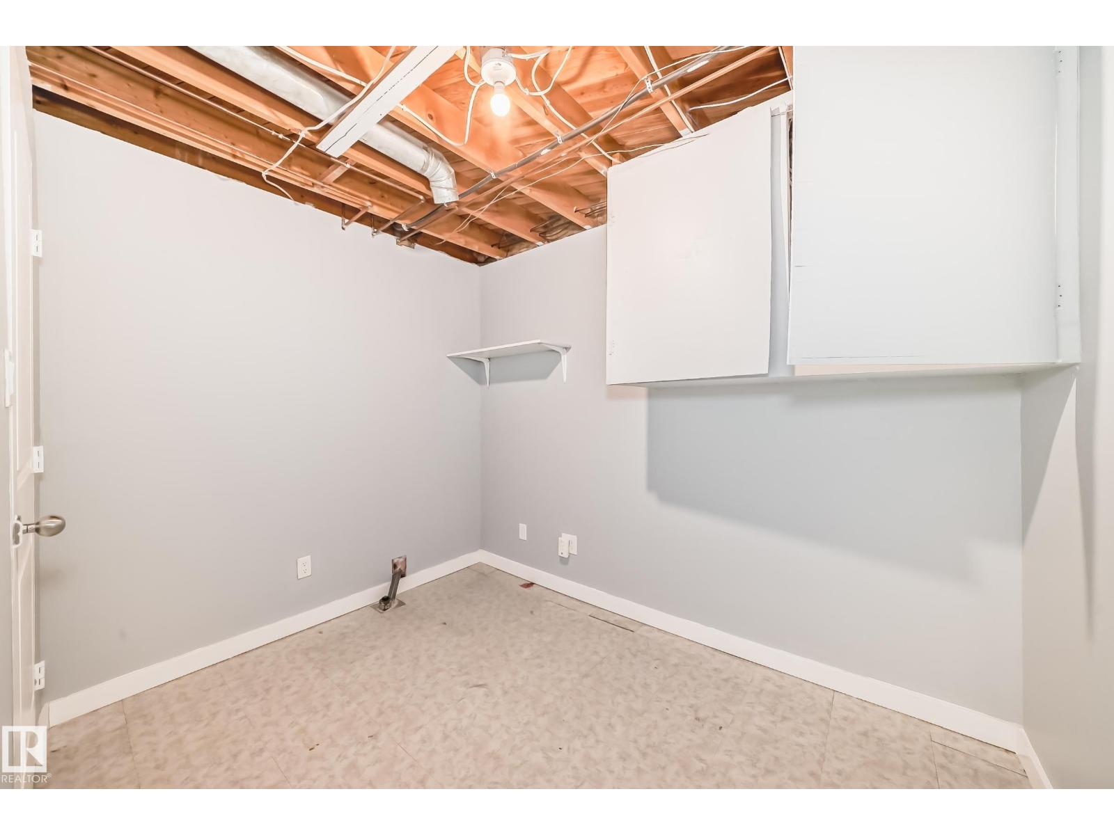 9D CASTLE TC NW - 35