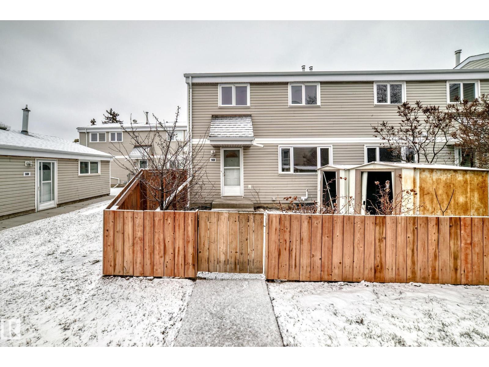 9D CASTLE TC NW - 46