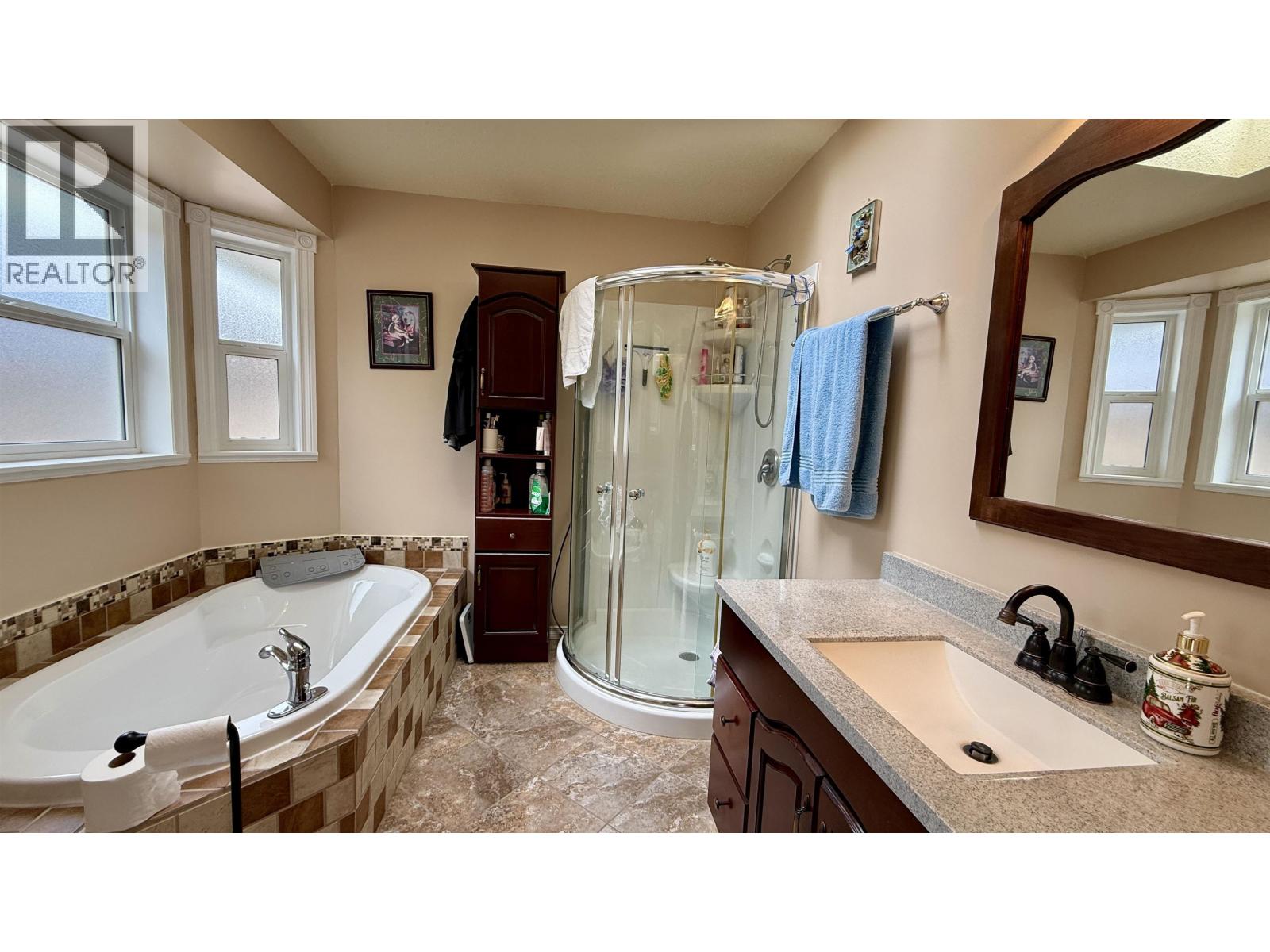 6940 INMAN ROAD - 17