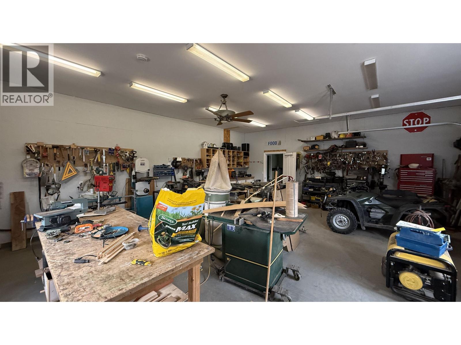 6940 INMAN ROAD - 23