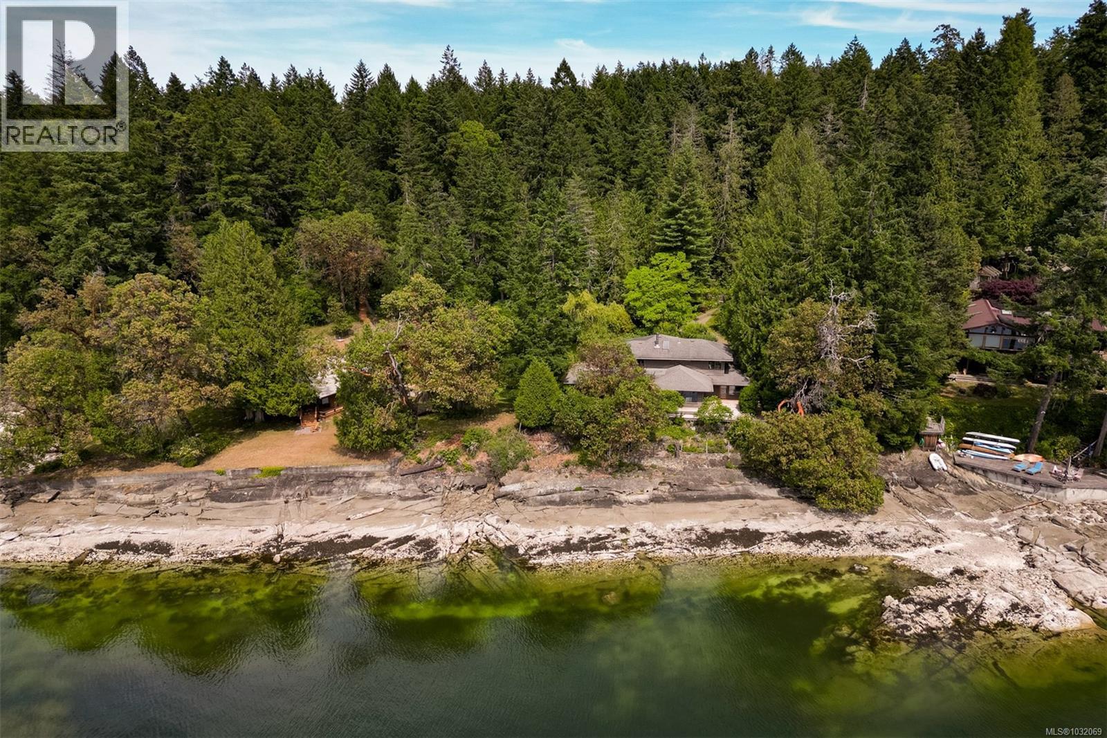114 Arbutus Rd - 63