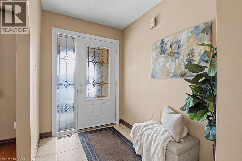 18 RIDLEY DRIVE - 5