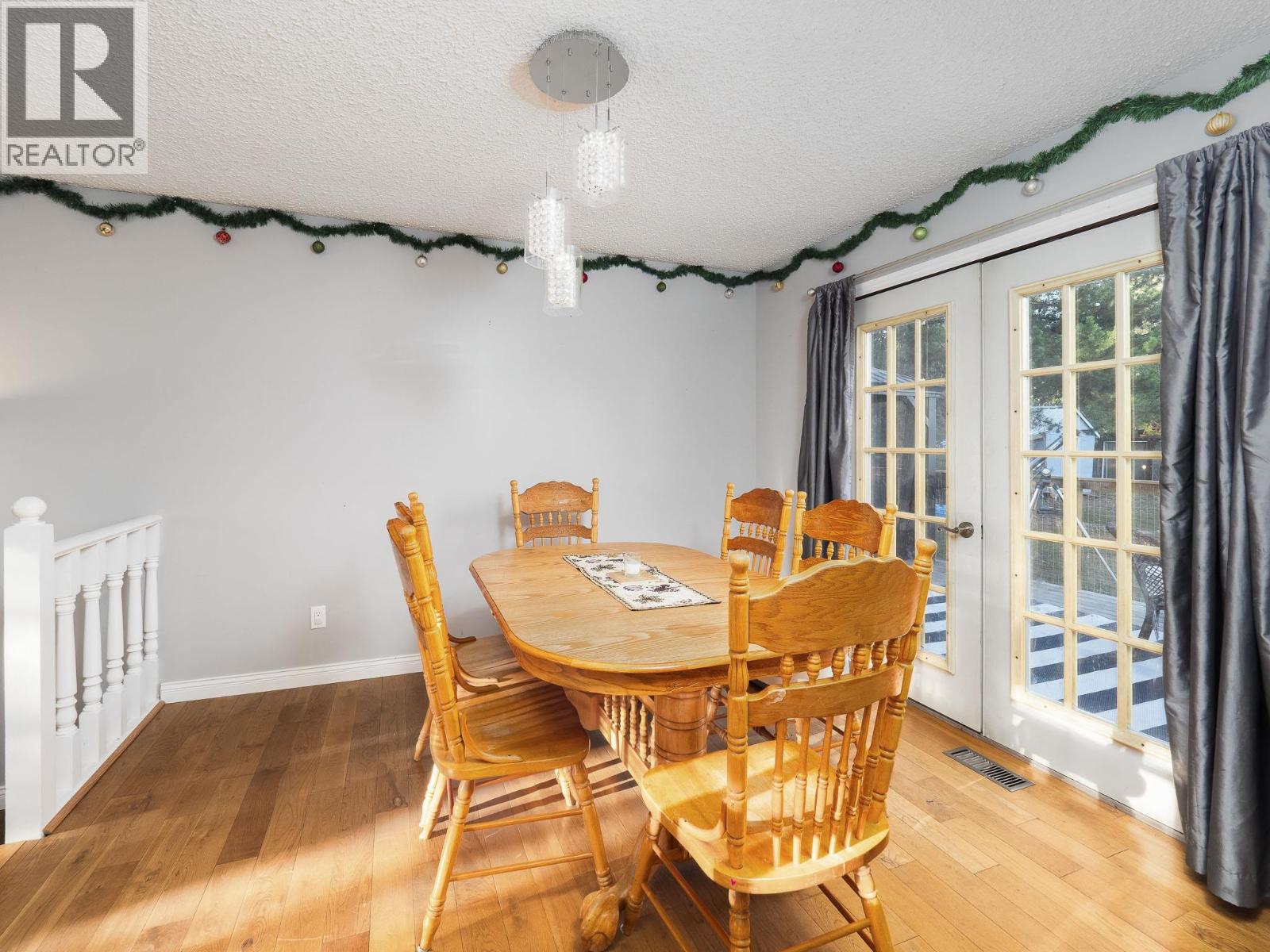 9930 SKYLARK ROAD - 11