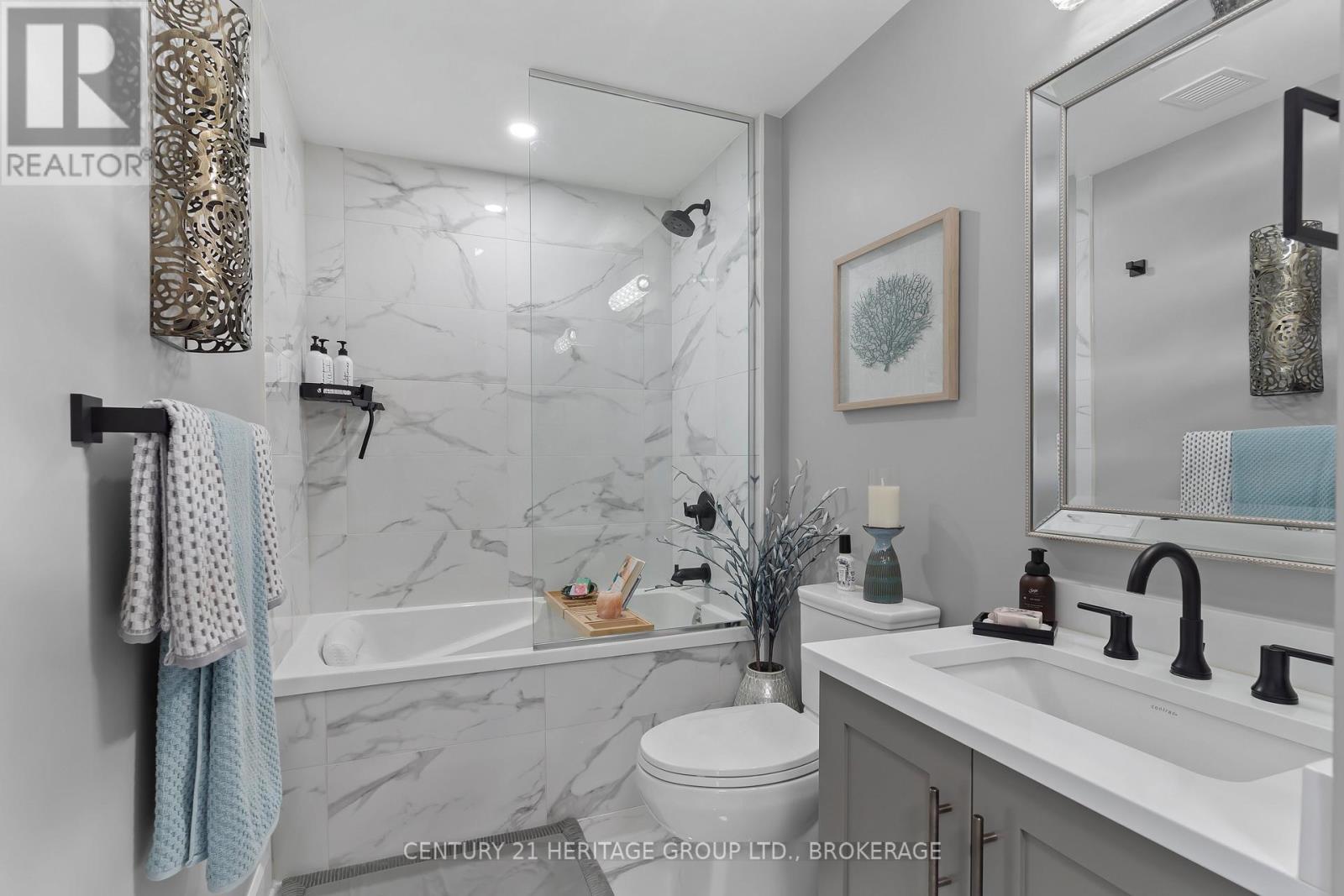 #217 129B SOUTH STREET - 27