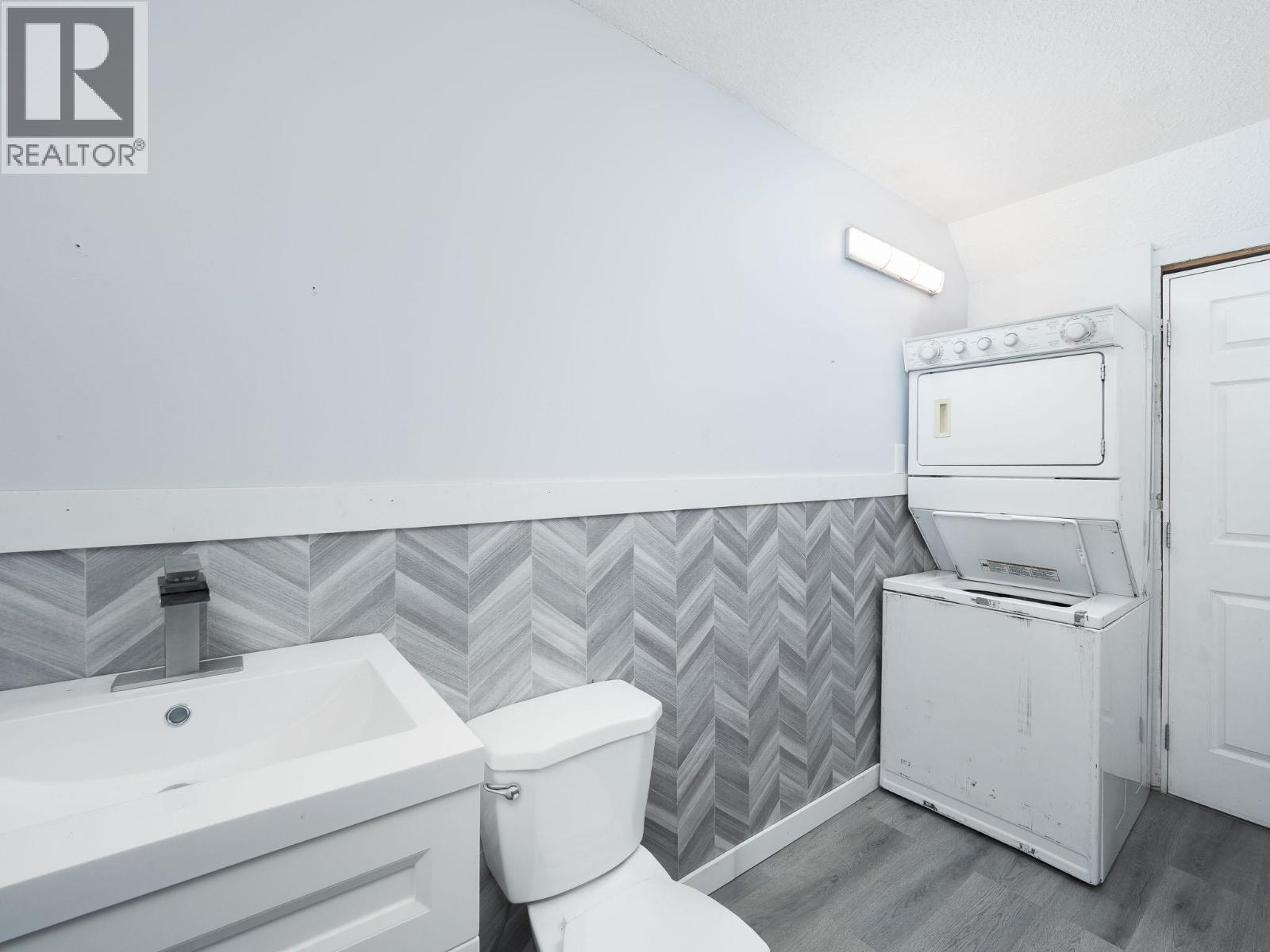 9930 SKYLARK ROAD - 19