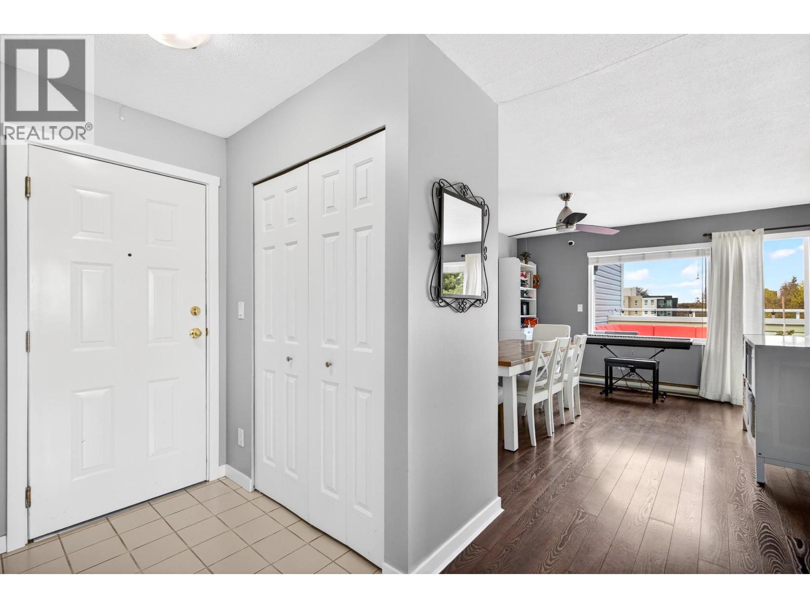 #19-5661 LADNER TRUNK Road, Delta