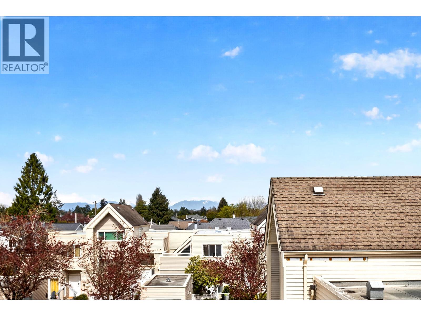 #19-5661 LADNER TRUNK Road, Delta