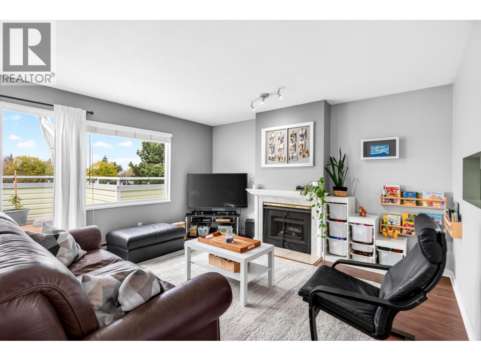 #19-5661 LADNER TRUNK Road, Delta