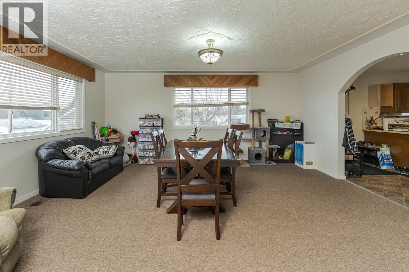 1525 EWERT STREET - 11