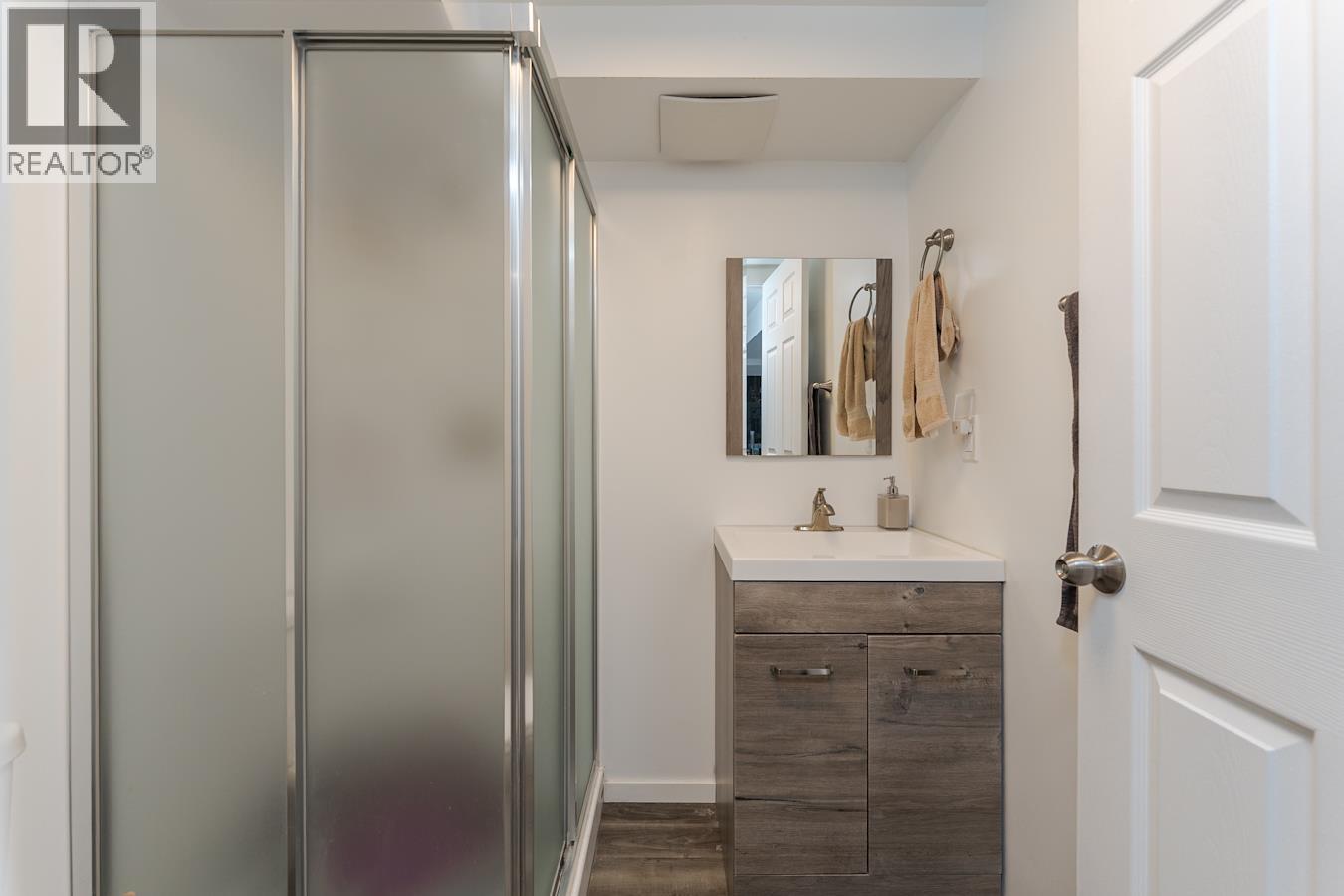 1525 EWERT STREET - 23