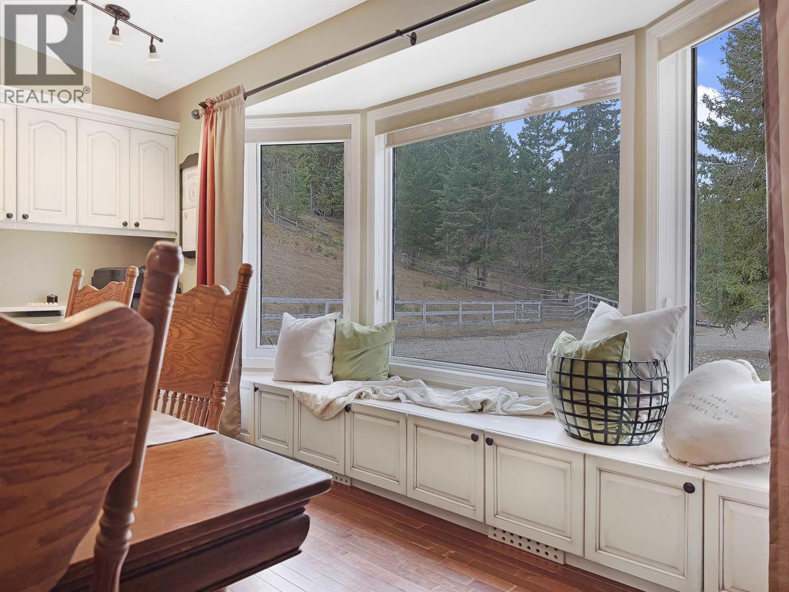 1508 VALLEYVIEW DRIVE - 13