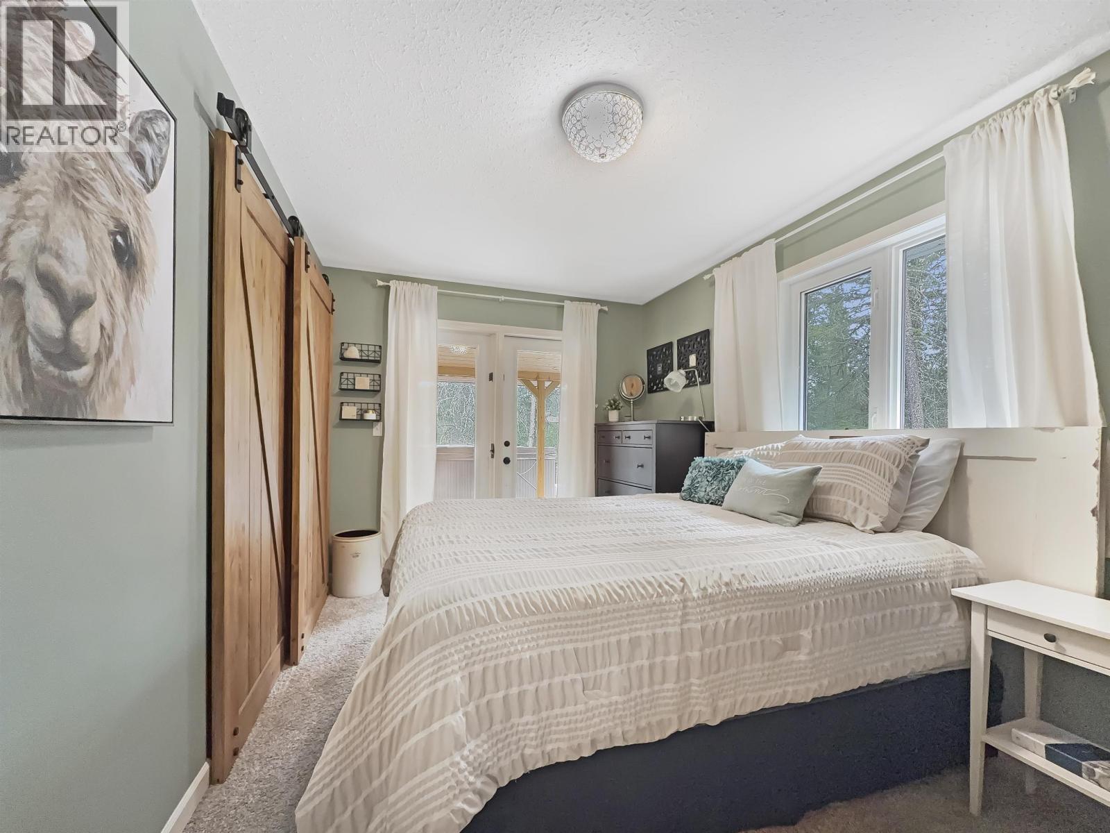 1508 VALLEYVIEW DRIVE - 26