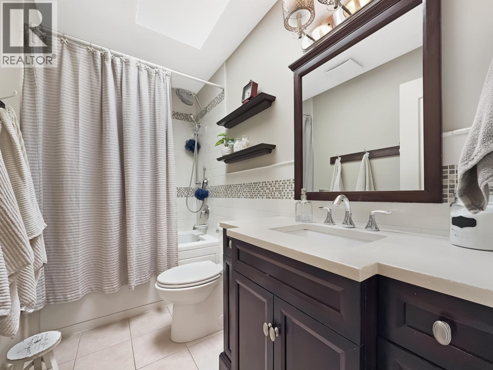 1508 VALLEYVIEW DRIVE - 25