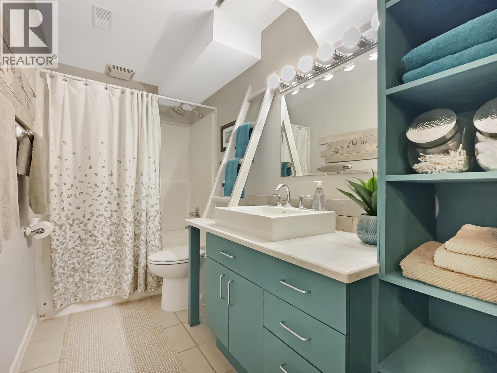 1508 VALLEYVIEW DRIVE - 31