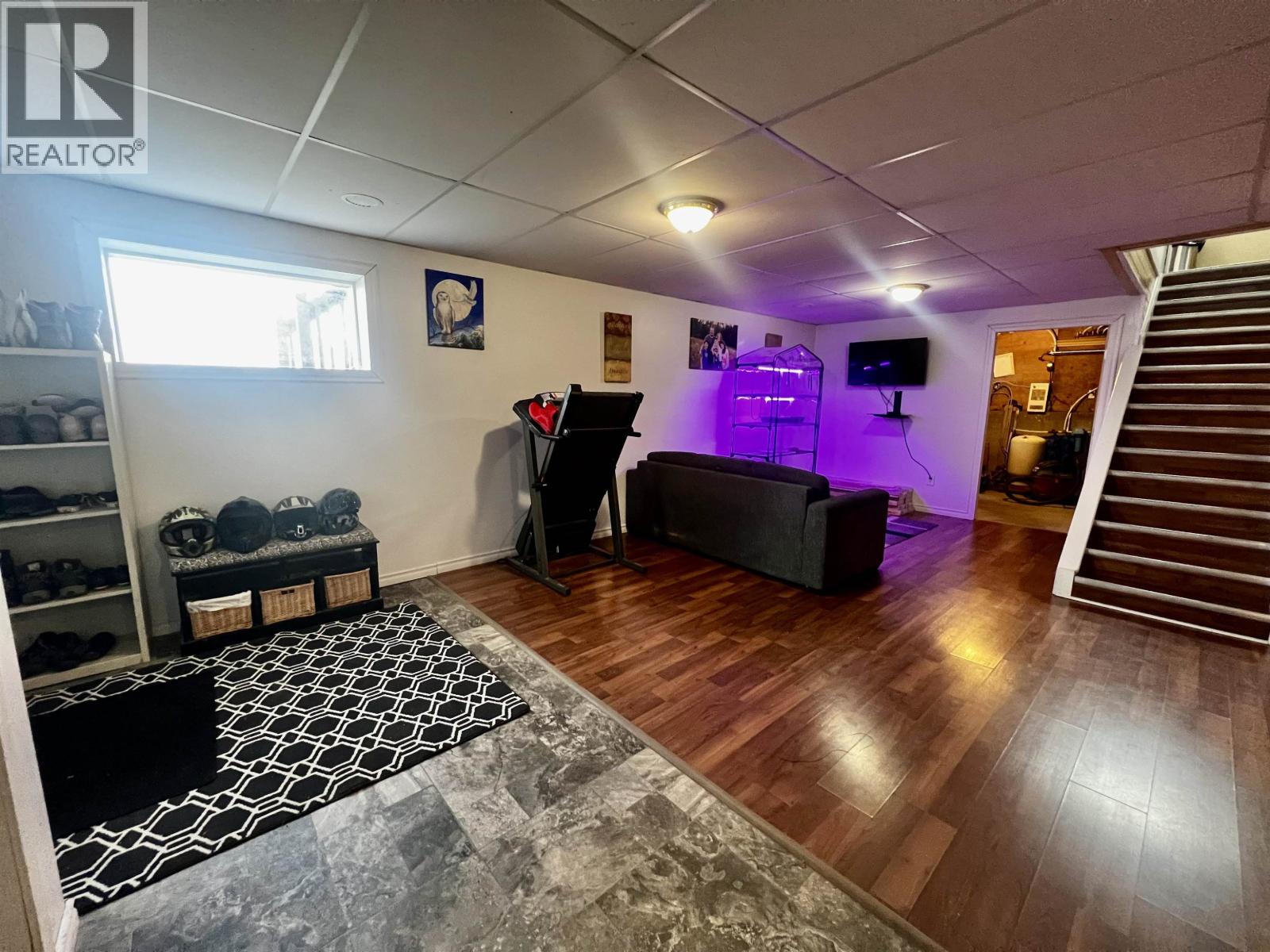 1408 FRANCOIS LAKE ROAD - 17