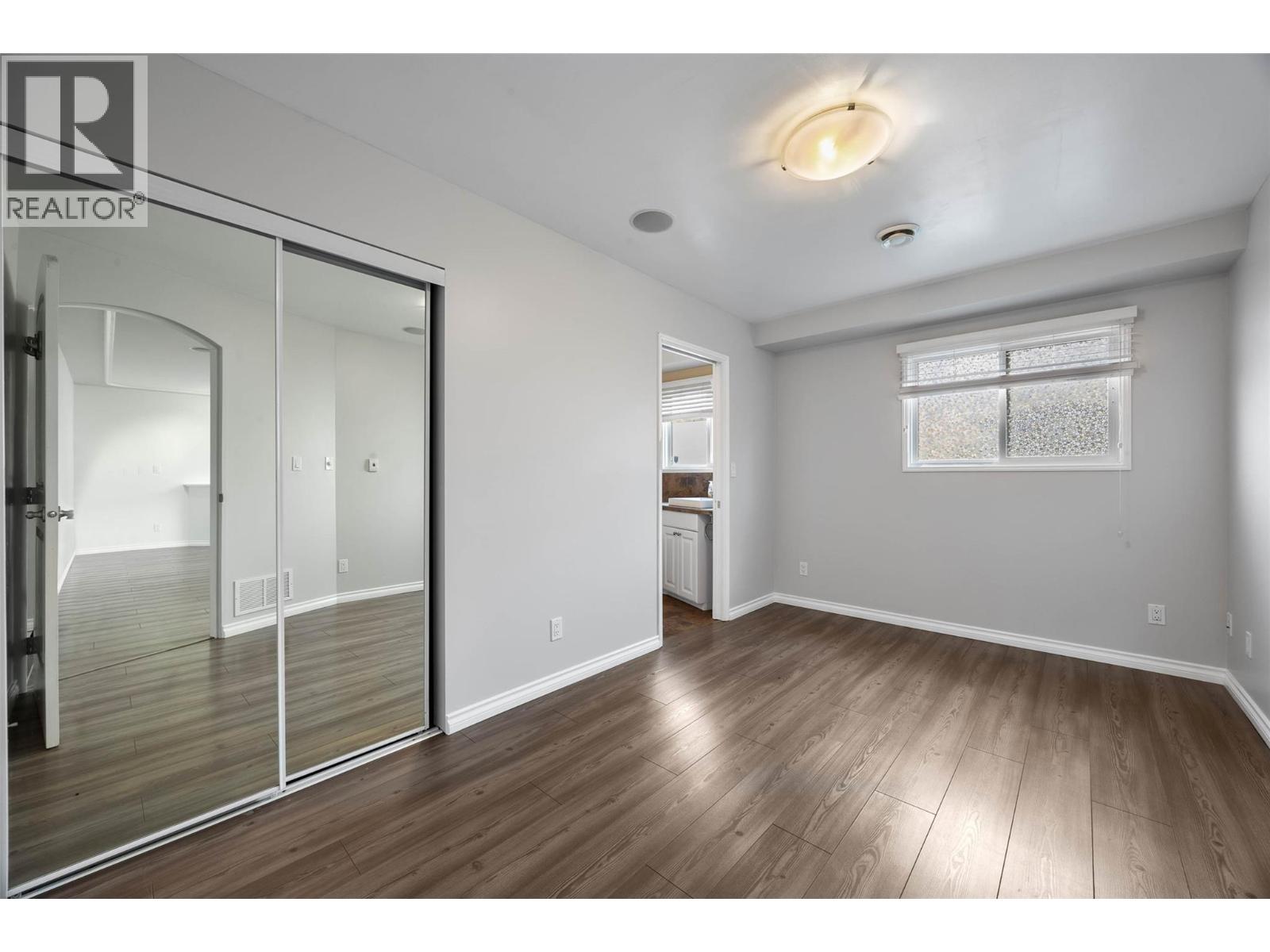 1825 Parkcrest Avenue - 11