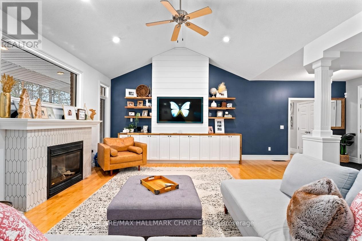 3 FOREST HILL DRIVE - 10