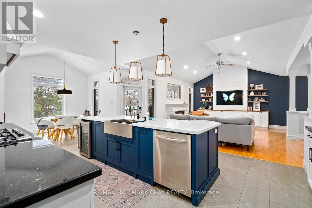 3 FOREST HILL DRIVE - 12