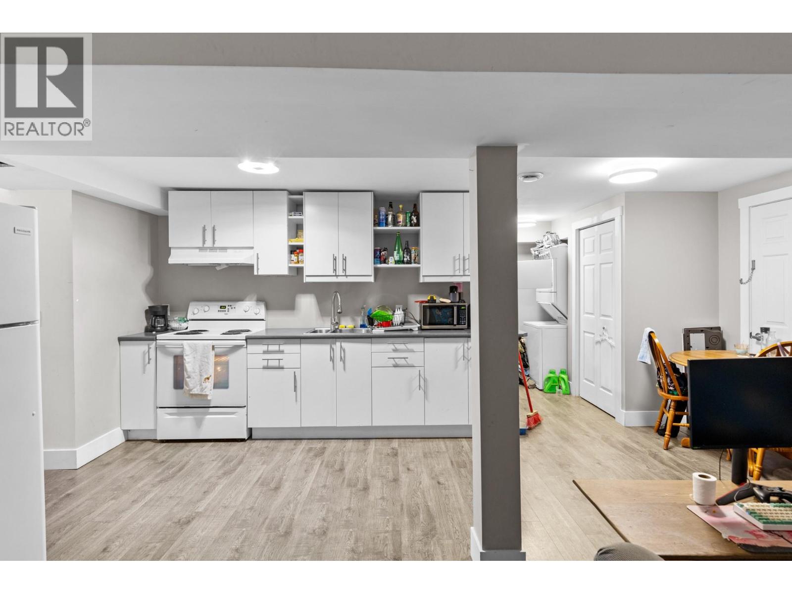  3341 Broadview Road, West Kelowna