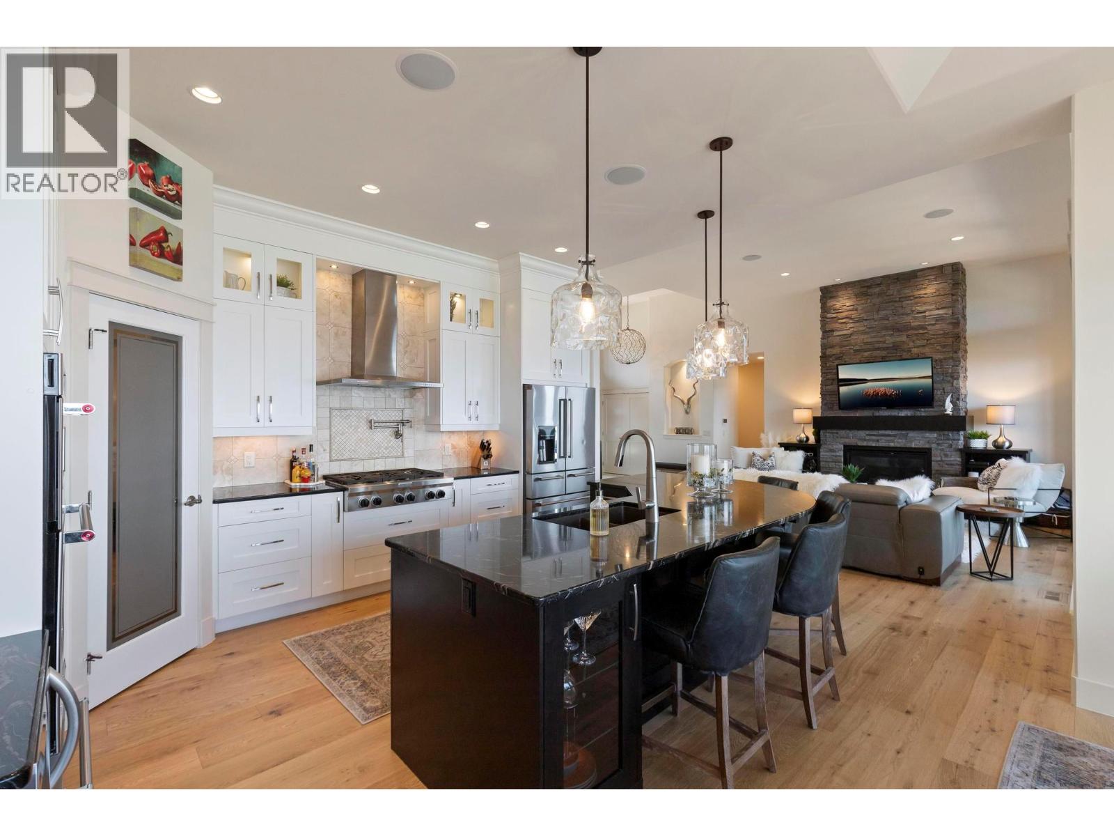  722 Kuipers Crescent, Kelowna