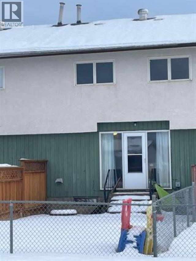 #24 5320 MOUNTAINVIEW DRIVE - Image 2