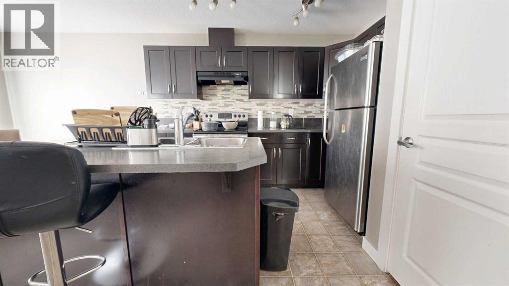 #6 205 SILKSTONE ROAD W - 10
