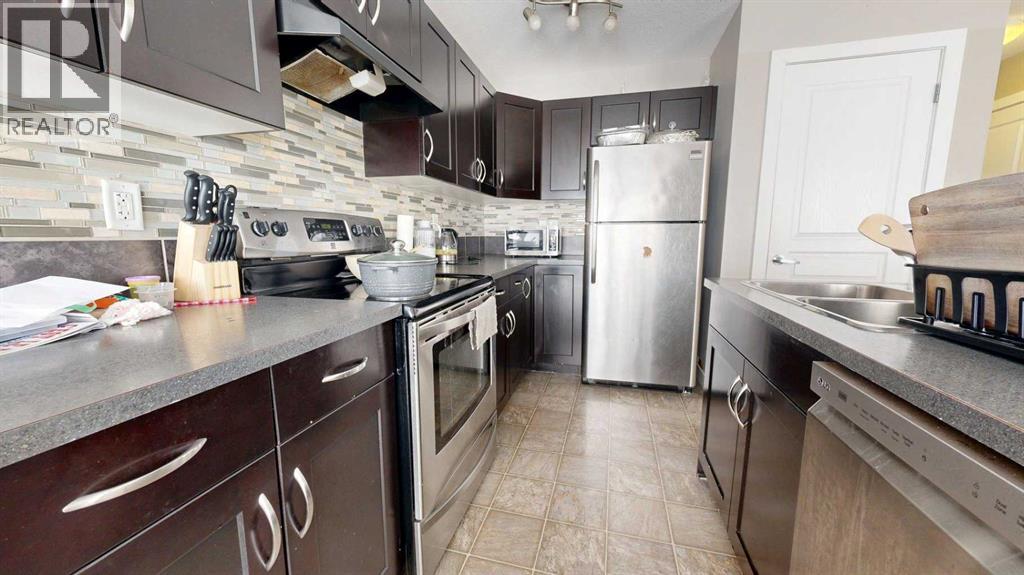 #6 205 SILKSTONE ROAD W - 9