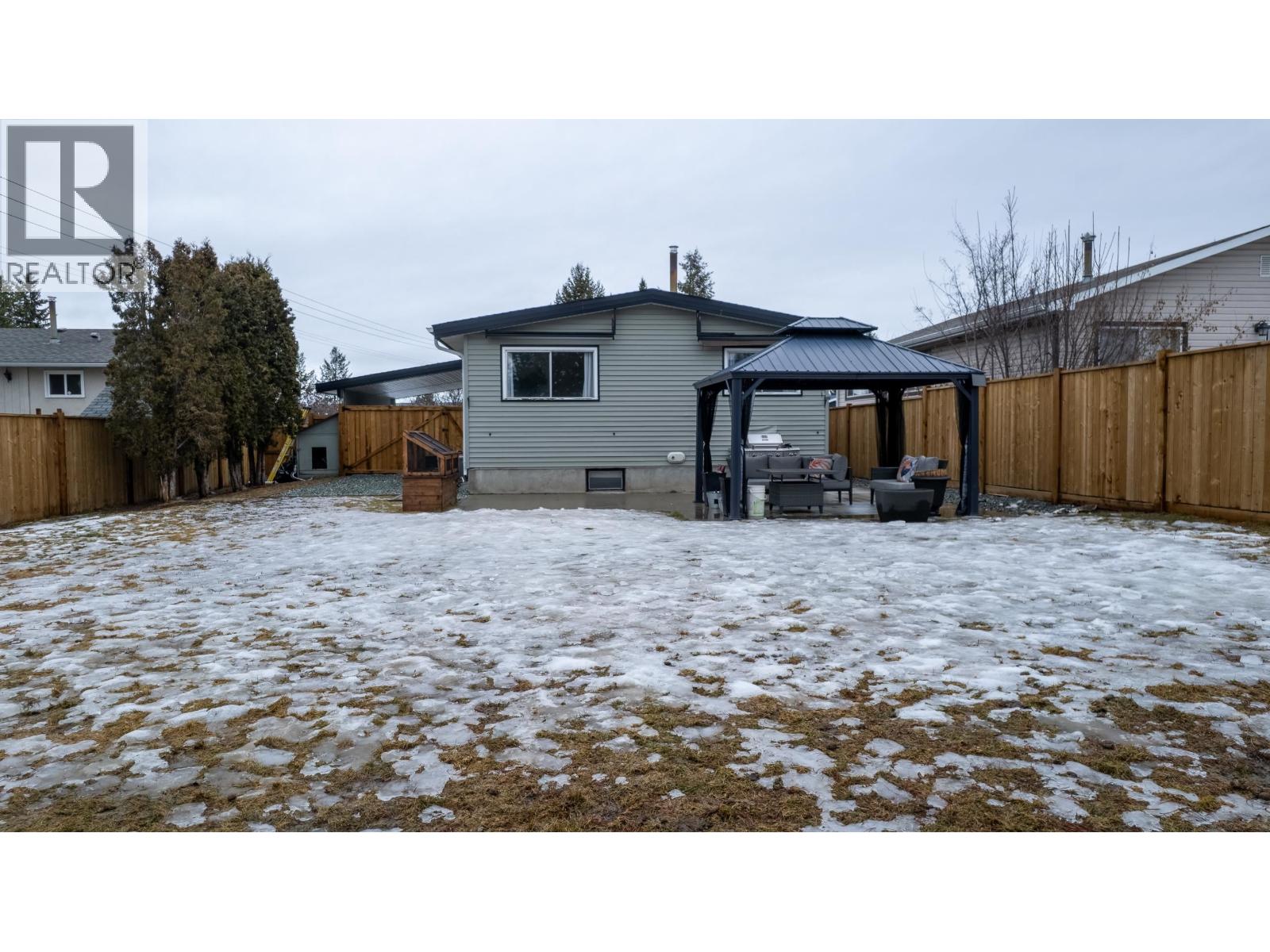 193 MCKINLEY CRESCENT - 33
