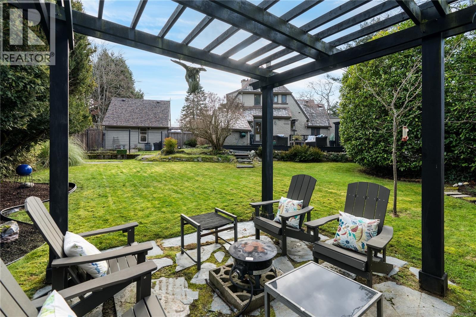 1274 TATTERSALL DR - 65