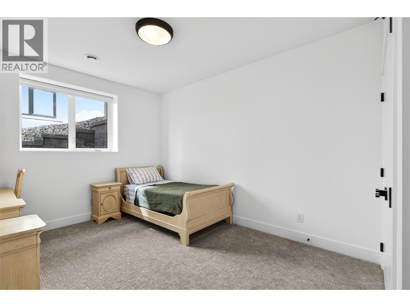 #12 9201 Okanagan Centre Road W Unit# 12 - 39