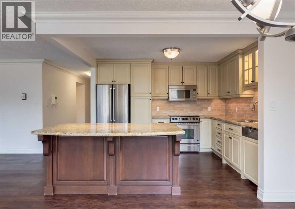 Single Family House for Sale in    Avenue SW Beltline Calgary 