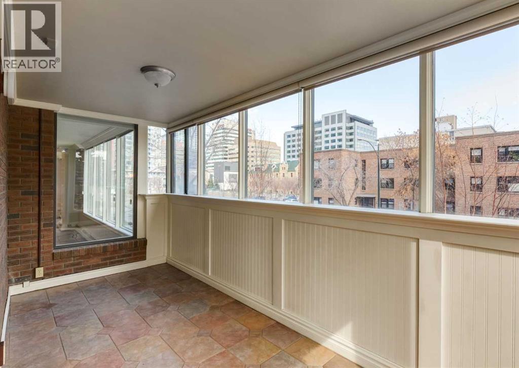 Single Family House for Sale in    Avenue SW Beltline Calgary 