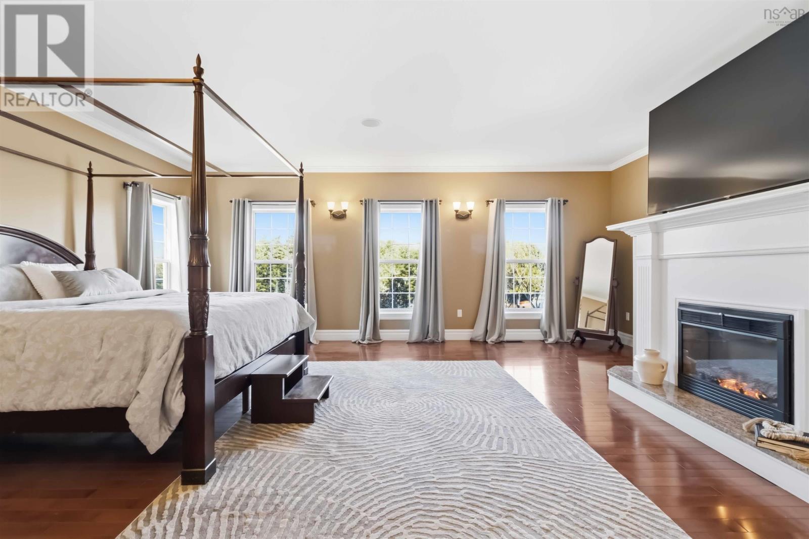 Property 21 of 49 of 61 Colins Road