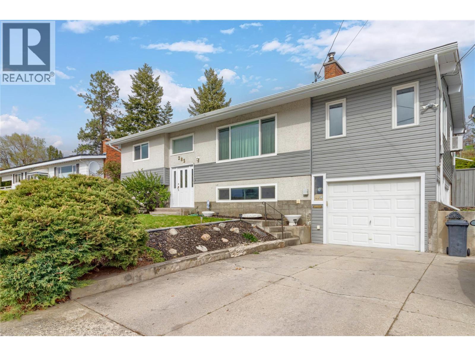 285 Dell Road - 1