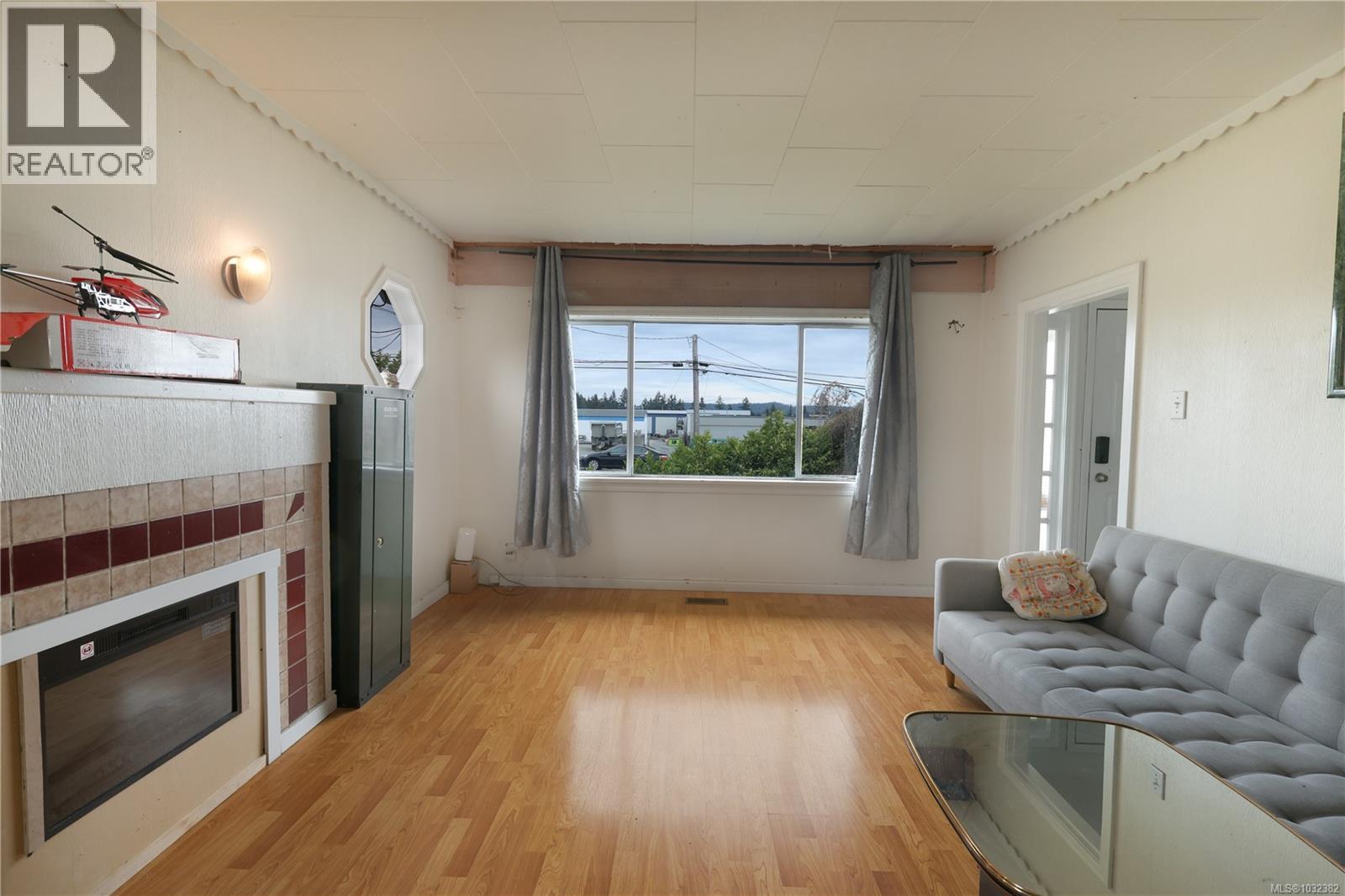 1713 NORTHFIELD RD - 13