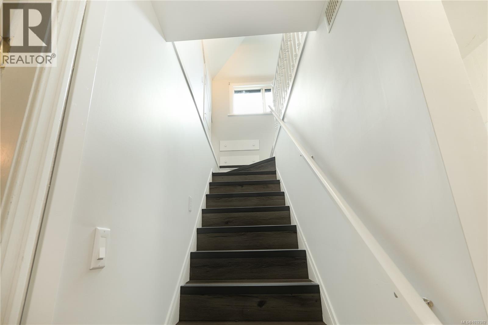 1713 NORTHFIELD RD - 22