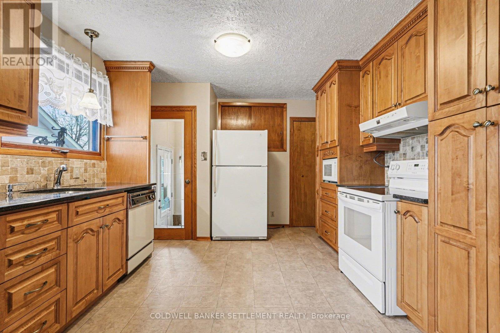 64 SOUTH STREET - 6
